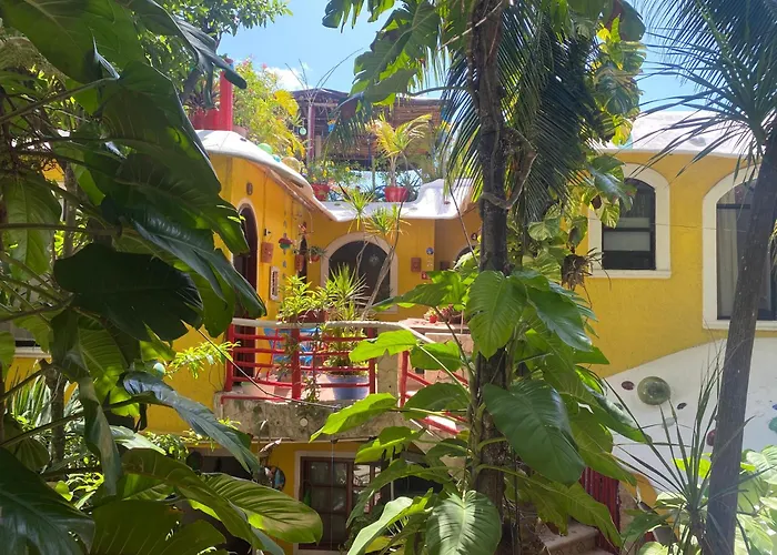 Maison Hotel