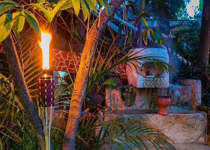 Maison Hotel 3*